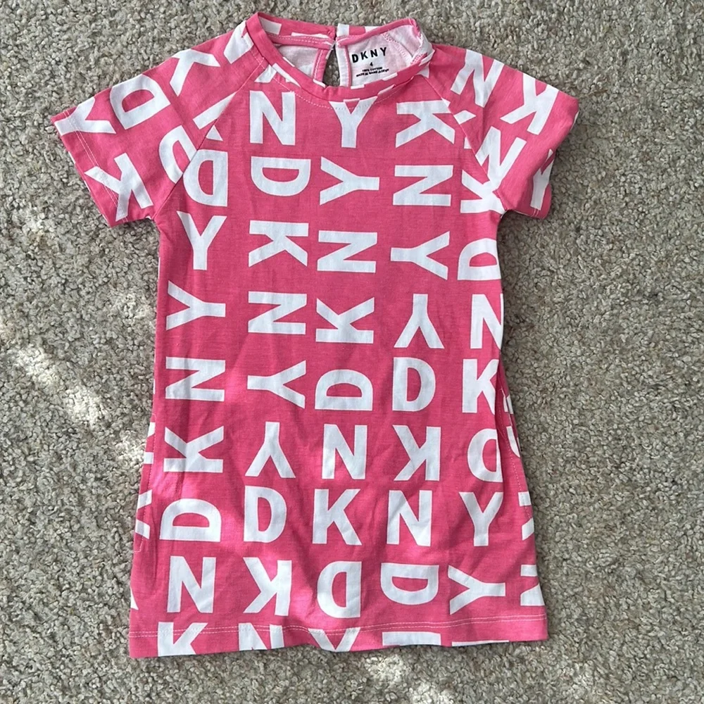 Toddler DKNY 2-Piece Outfit - Picture 4 of 5